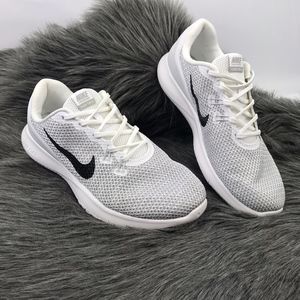 Nike Mens Sz 9.5 White Flex TR 7 Running Shoes